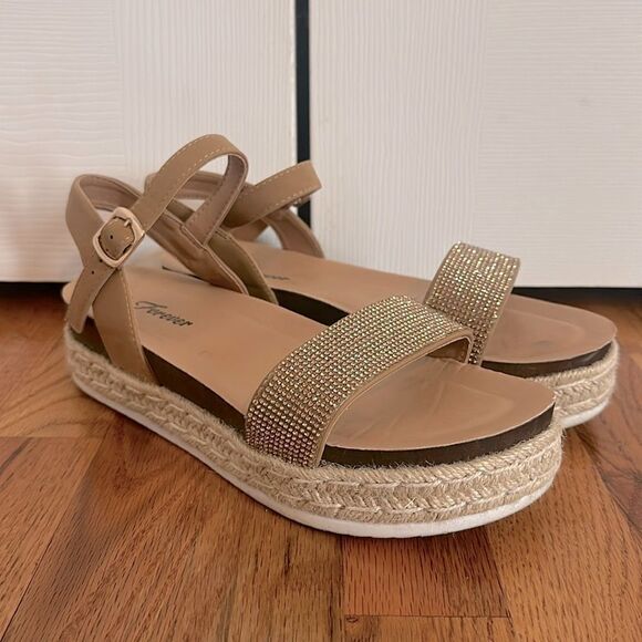 Rhinestone Platform Sandal Shoe Brown Tan Size 10 - Picture 1 of 6